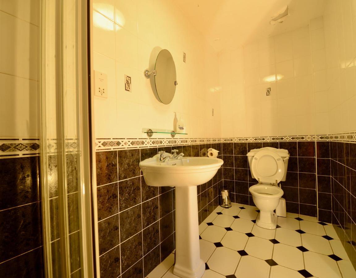 Oakfield B&B Lisburn Eksteriør billede